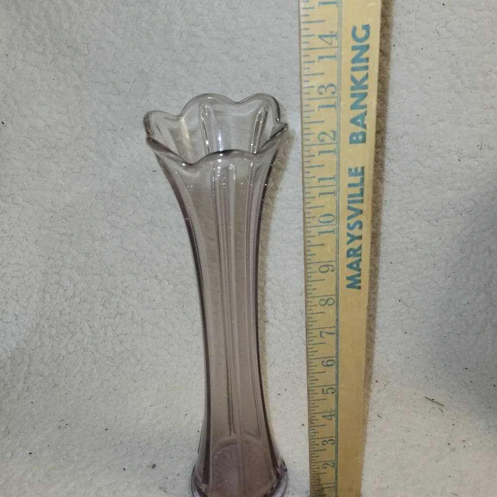 Vintage Smoke‎ Glass Bud Vase Art Deco Scalloped Rim Tall Fluted 12